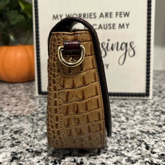 🎉🎉❤️❤️HOT PICK❤️❤️🎉🎉 Brahmin Mini Sonny Tan Capella Crossbody - Picture 5 of 10